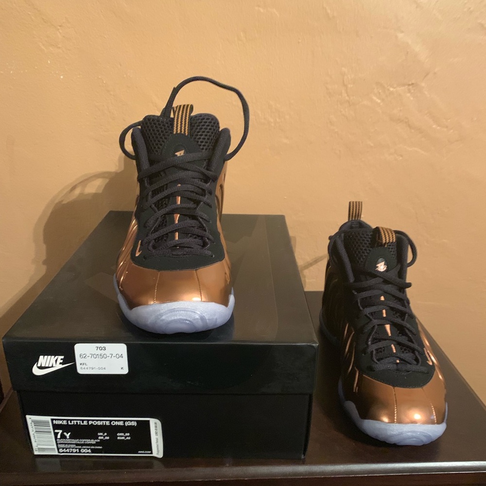 Brand New Nike Little Posite One Copper!